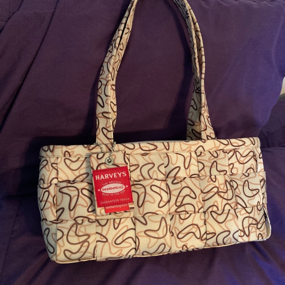 Harveys Boomerang Seatbelt Baguette